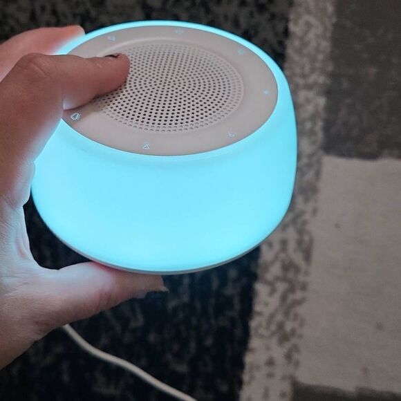 White Noise Sound Machine - Picture 6 of 9